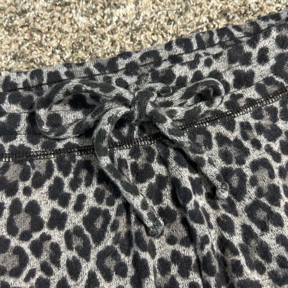 Aerie Ahh-mazingly Soft Jogger Pant in Brown Leopard Print - Picture 3 of 8